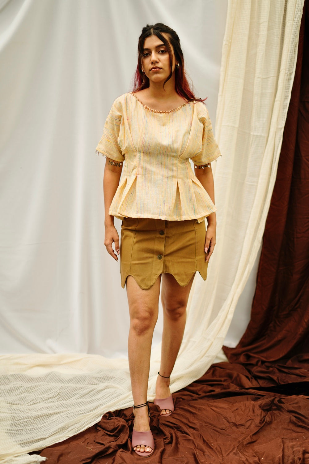 Pin-tucked flared Top-blonde yellow