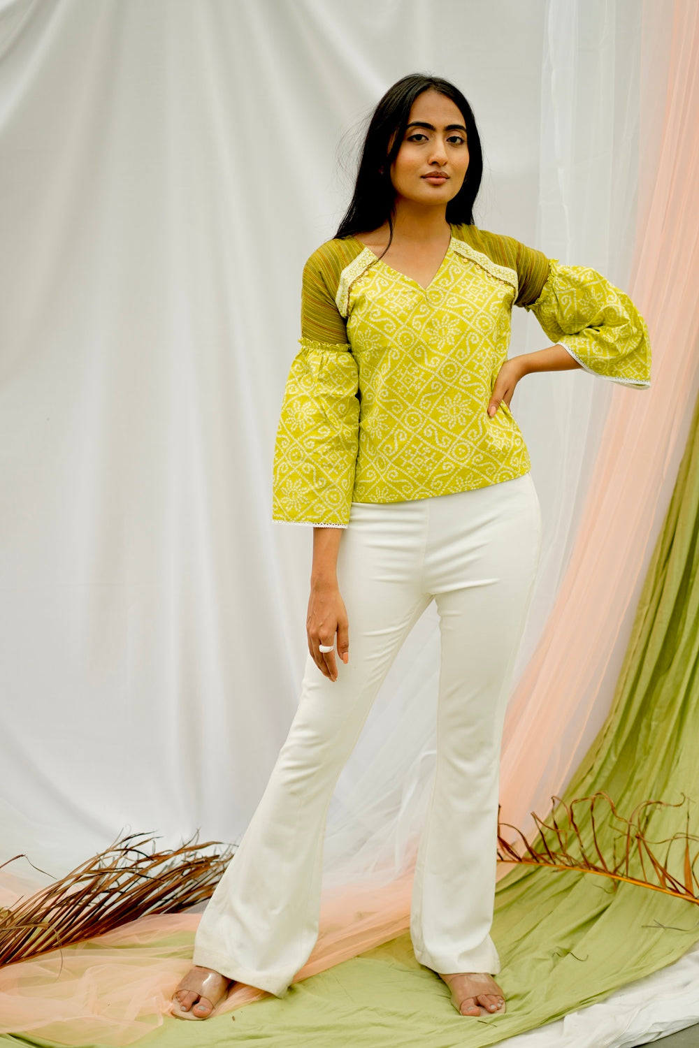 Frilled sleeve Bandhni Top - green (citronelle)